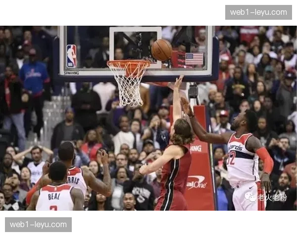 火箭123-122补篮绝杀热火 阿门汤普森24分18板制胜补篮 火箭123-122补篮绝杀热火 阿门汤普森24分18板制胜补篮